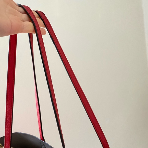 Tory Burch Perry Red Pebble Leather Triple Compartment Tote/Shoulder Bag - Picture 9 of 16